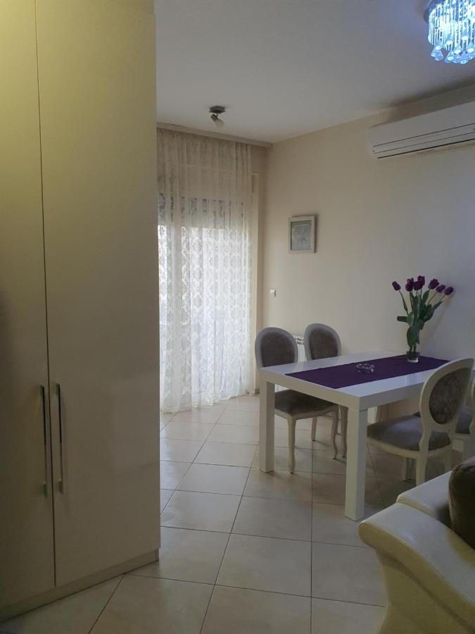 Apartments Soleado Pančevo Eksteriør billede