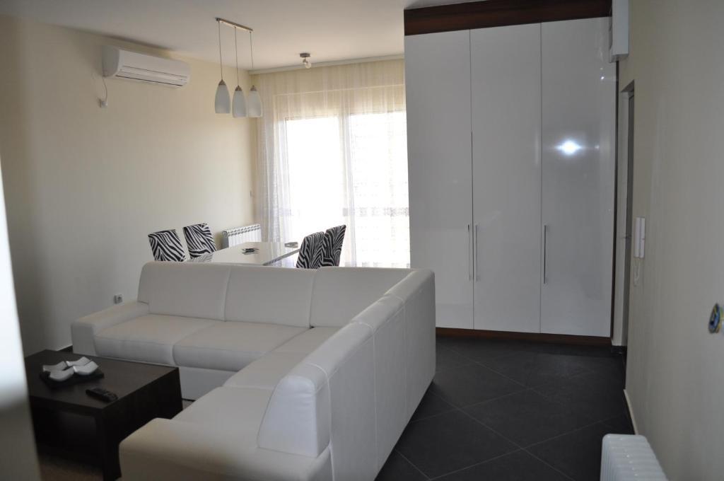 Apartments Soleado Pančevo Eksteriør billede